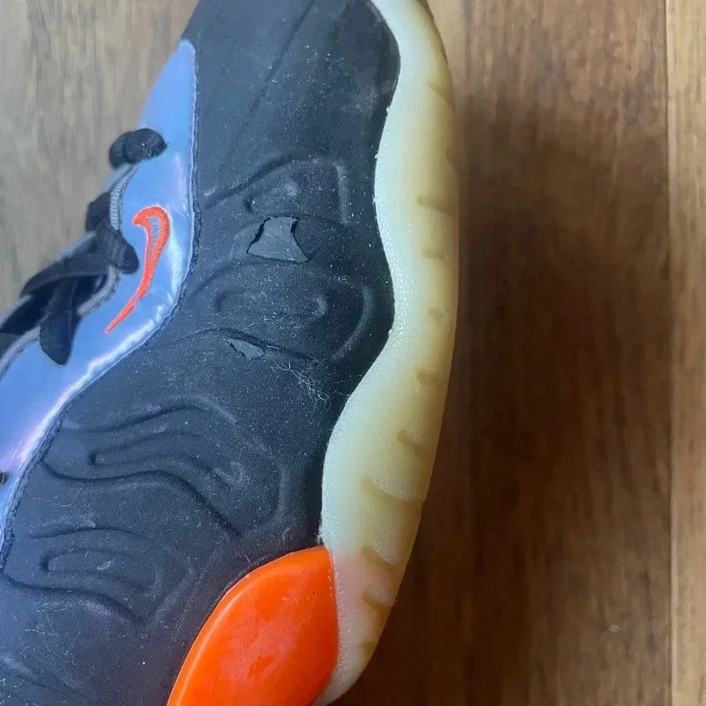Nike Little Posite One (Kids) Sz 6.5Y Basketball Shoe Athletic Athlesiure Sports